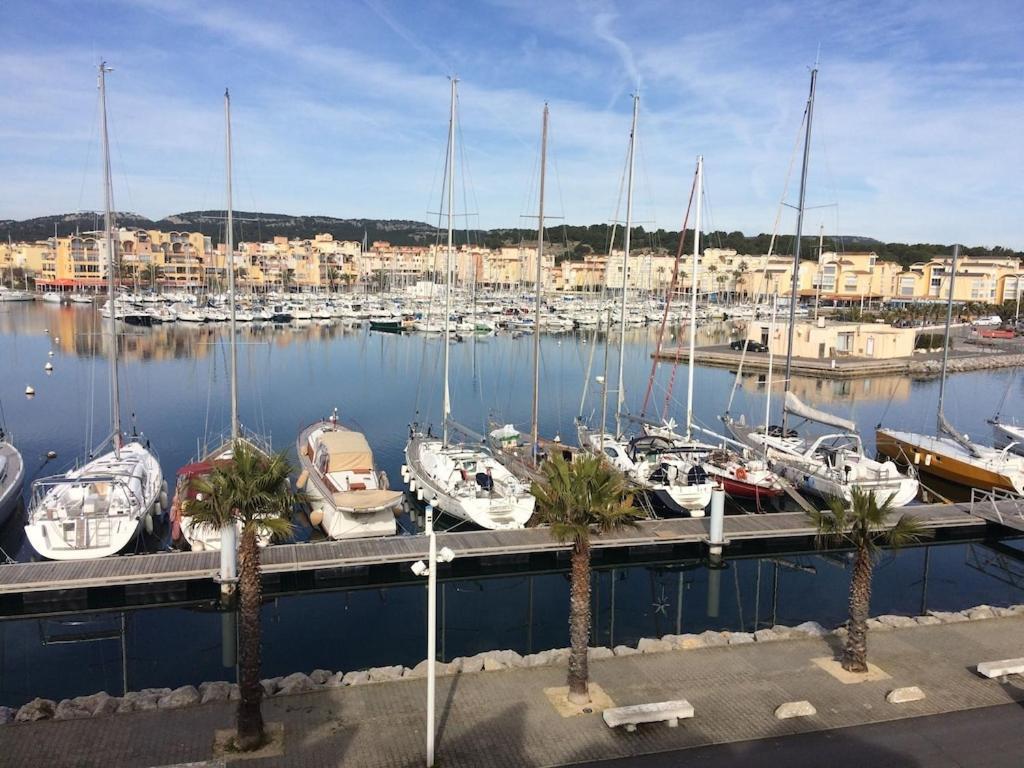 Gruissan Appartement Calme, Vue Sur Port De Plaisance -Clim, Empl.Parking Экстерьер фото