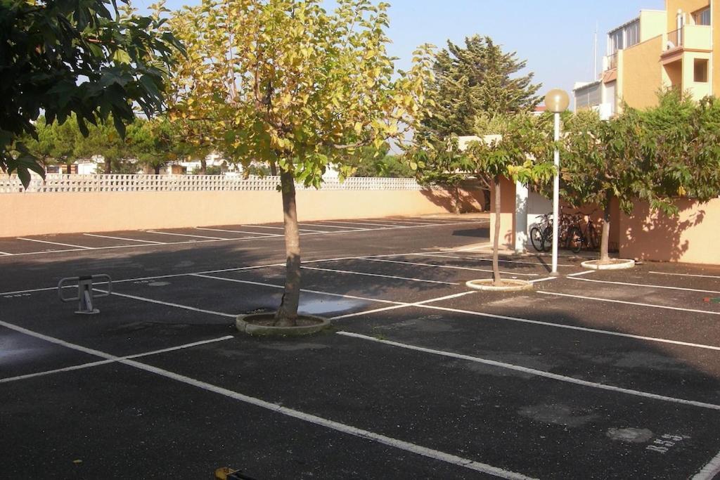 Gruissan Appartement Calme, Vue Sur Port De Plaisance -Clim, Empl.Parking Экстерьер фото