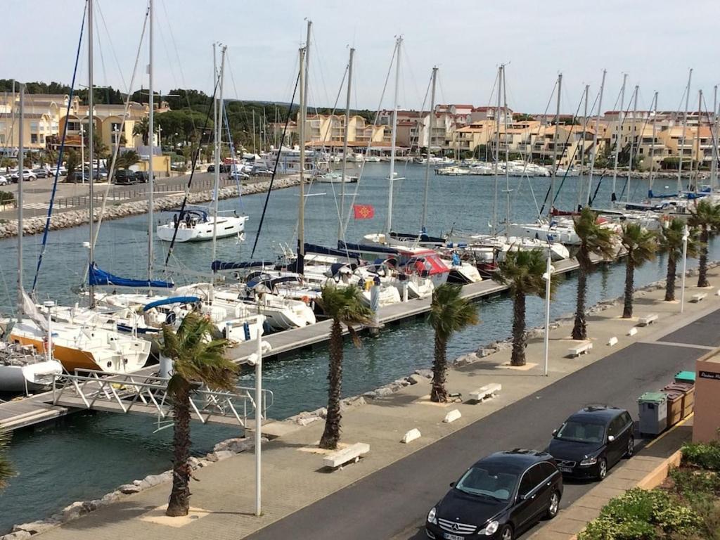 Gruissan Appartement Calme, Vue Sur Port De Plaisance -Clim, Empl.Parking Экстерьер фото
