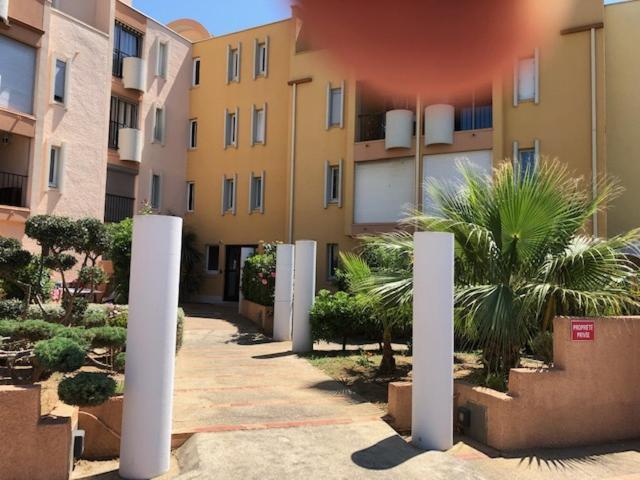 Gruissan Appartement Calme, Vue Sur Port De Plaisance -Clim, Empl.Parking Экстерьер фото